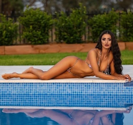 Cassandra Ford star naked pics