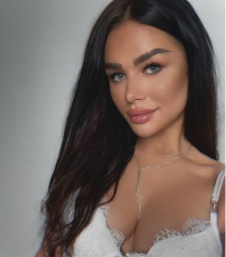 Lena Majewska art pornstar images