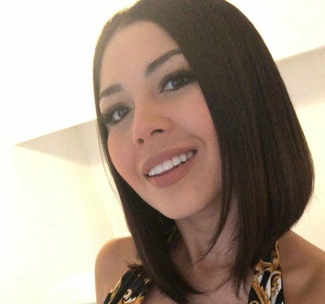 maladesdechicaof pornstar top image