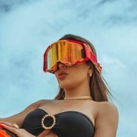 Deolane Kevin Viuva nice star photo