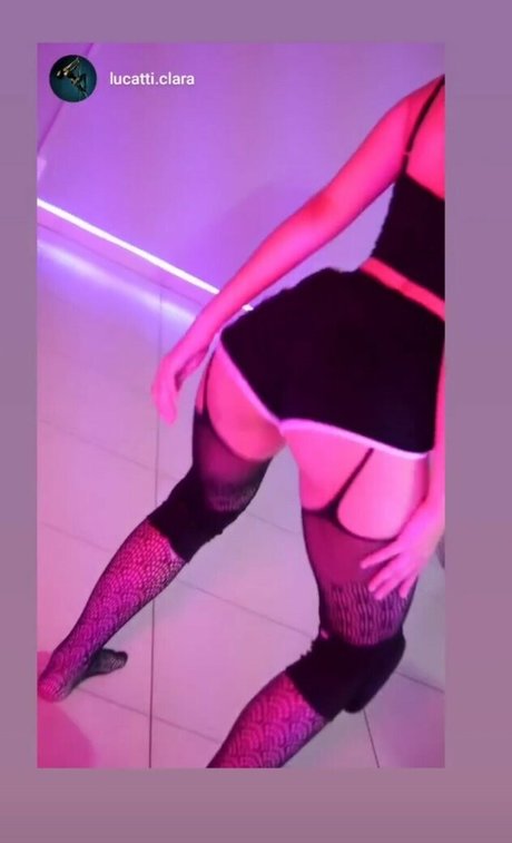 _theecat_ naked actress images