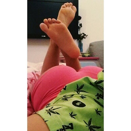 Ljubicasta Maca art pornstar photos