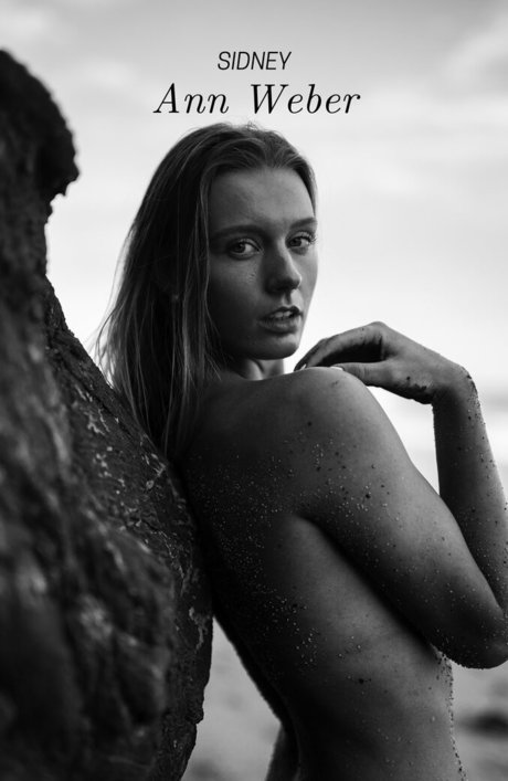 _sidneyann_ beautiful model pics