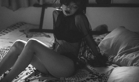 EmotionalBirdy model pretty gallery