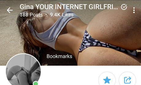 ginadeluca star hot pic