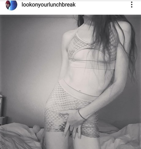 lookonyourlunchbreak star naked image