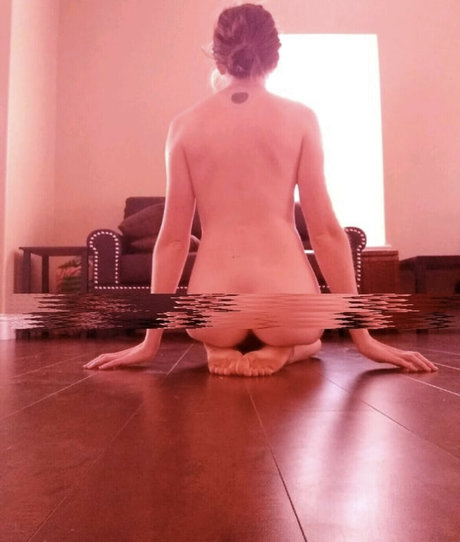 lookonyourlunchbreak sexy pornstar gallery