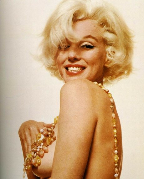 Marilyn Monroe Profile pic