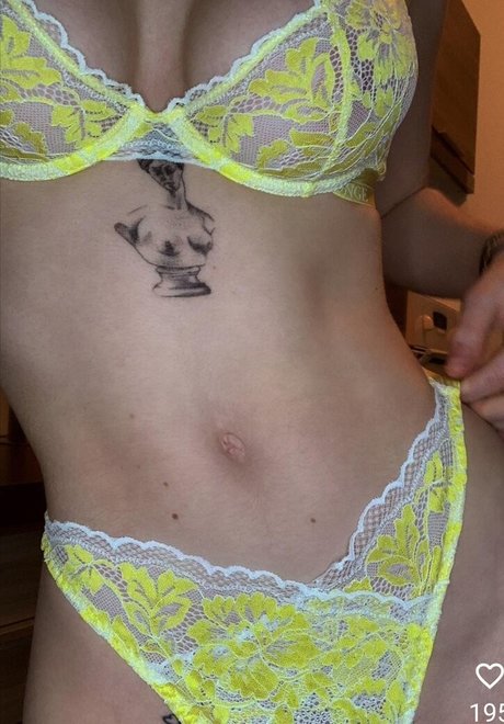 hot naked onlyfans naked images