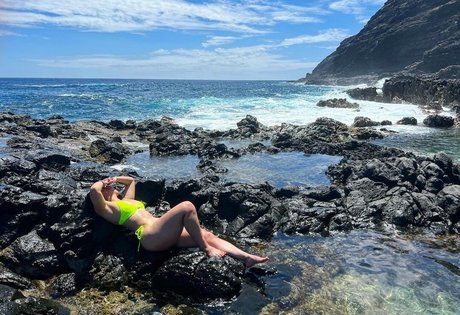 thesharonkim star nudes pictures