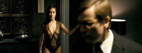 Maggie Q free pornstar photo