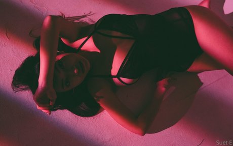 suet e pornstar hot pictures