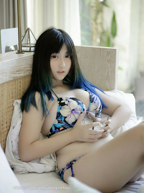 Dea Marella exclusive actress img