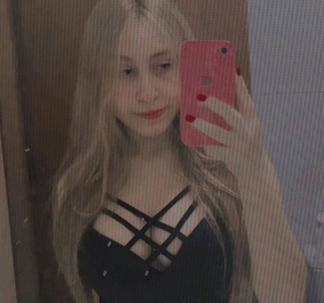 Giihalbino pornstar adult images