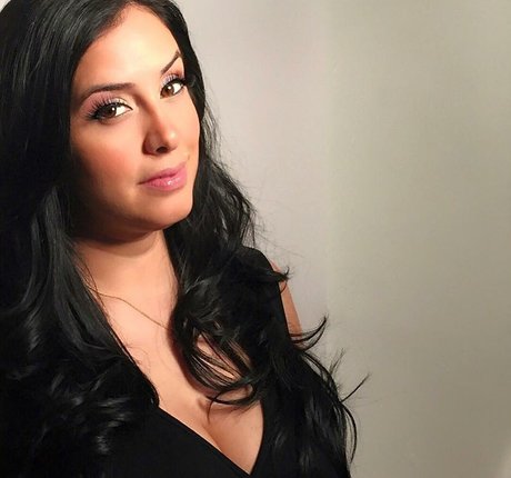 Laura Stylez top actress gallery