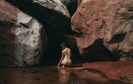 Jenners model exclusive photo