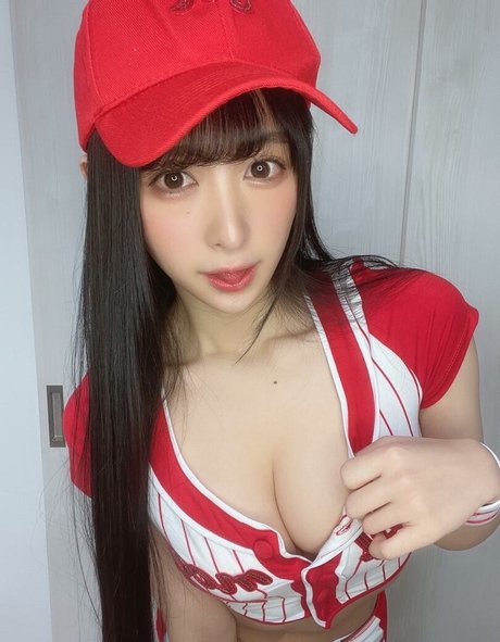 Naomi Majima model beautiful picture