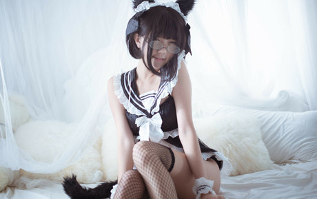 tinneh erotic actress image