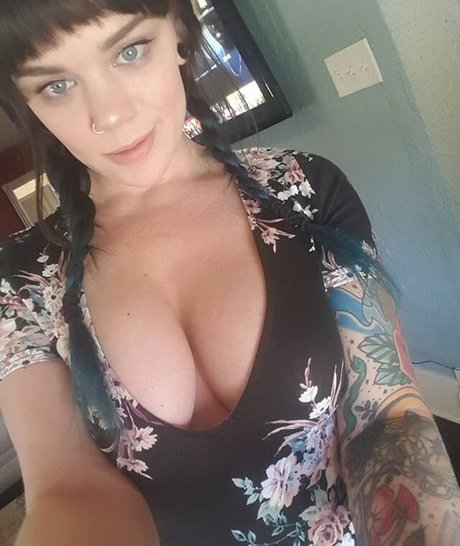 hookedondonyx pretty star archive