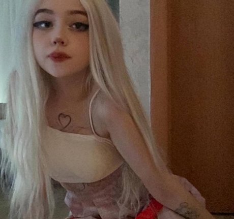 Skeleton888 naked pornstar img