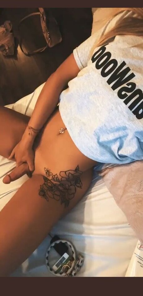 Mayamoneyshot pornstar pretty picture