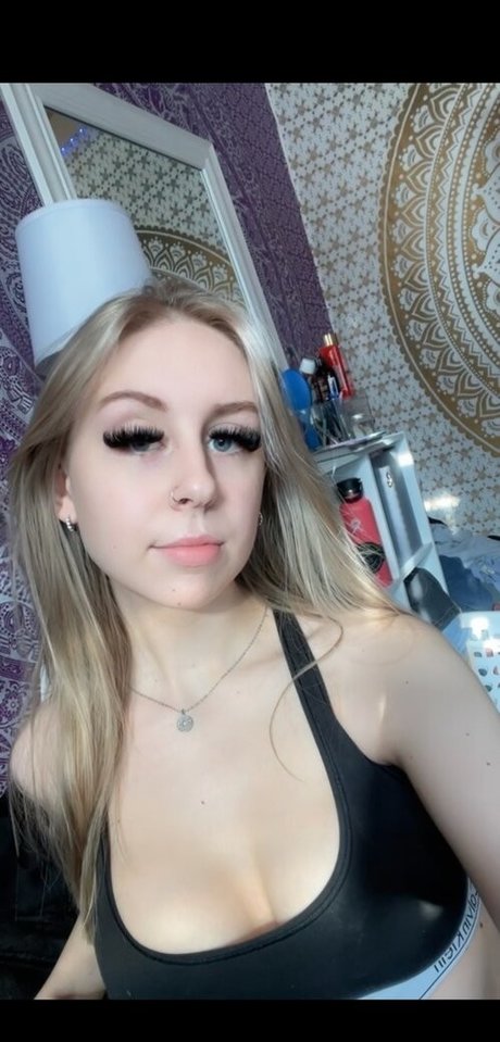 notasobviouslyyy sex pornstar image