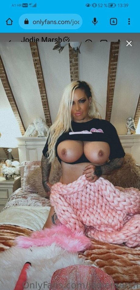 Jodiemarsh model beautiful galleries