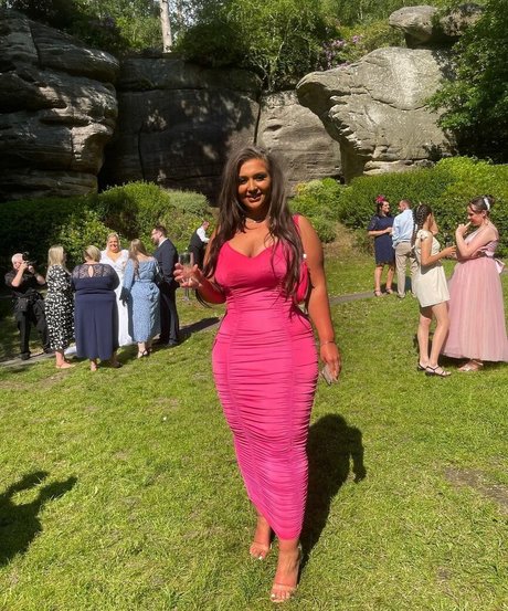 naughtybabeoxo nude star image