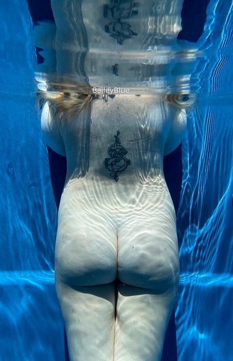 big tits midget onlyfans hot sexy photo