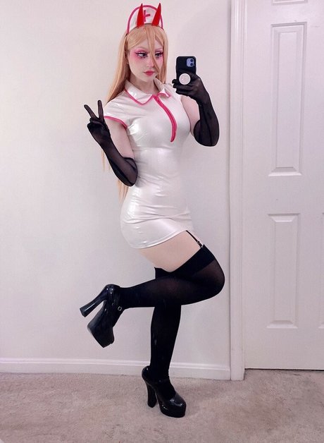 Candlesyo model high quality picture