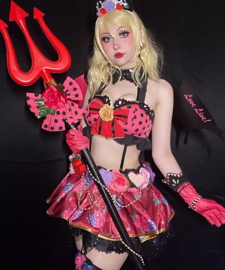 Candlesyo model pretty photos