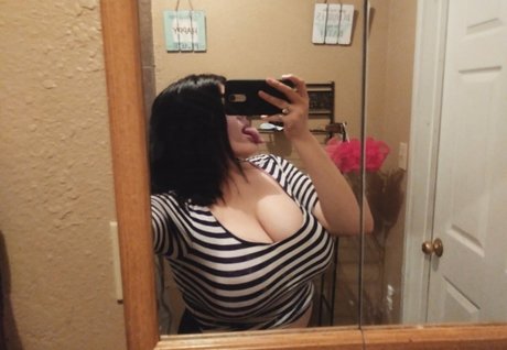 Kim Rose adult model galleries