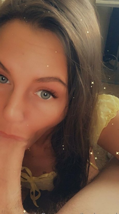 laylanoel nude star pictures