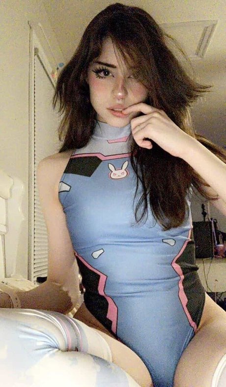 Hannah Jo art star picture