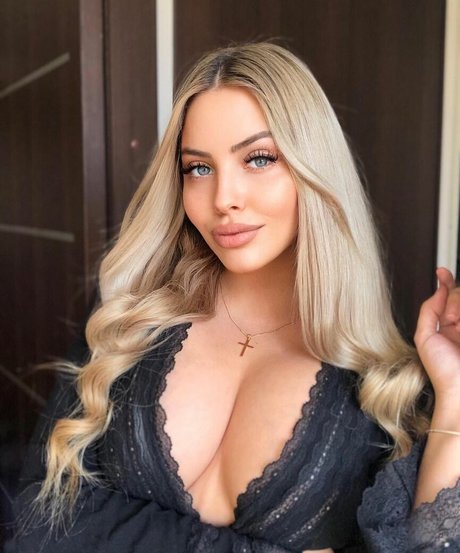 Erika Hevia pornographic actress image