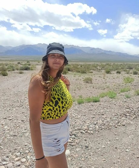 Agustina Doffo sexy model images