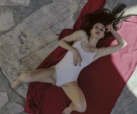 Asra Tin model porn img