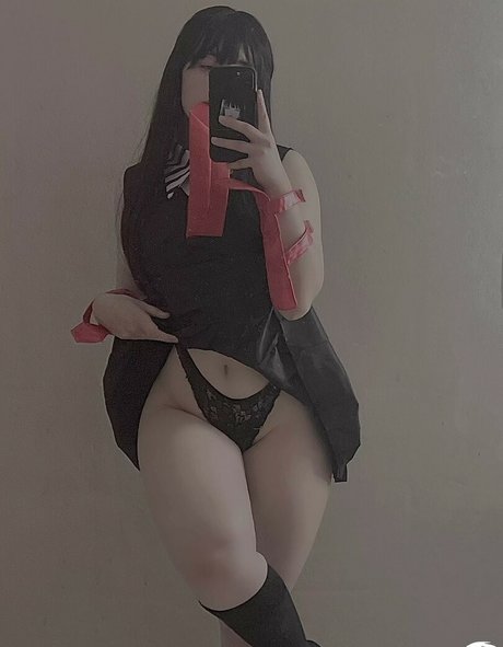 Genesis Cruz xxx actress photos