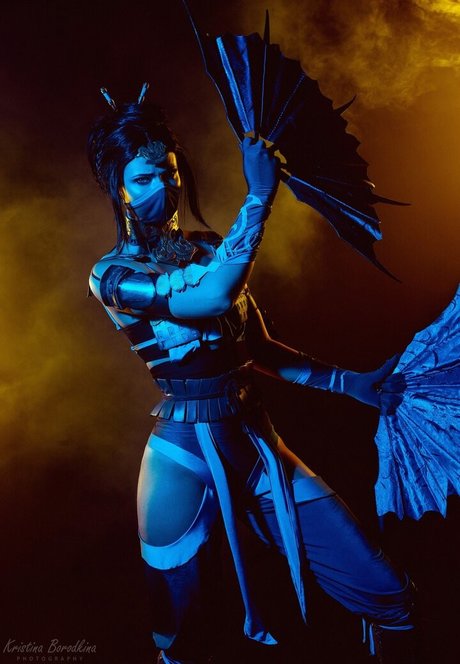 Miroslava Ladovir model high quality image