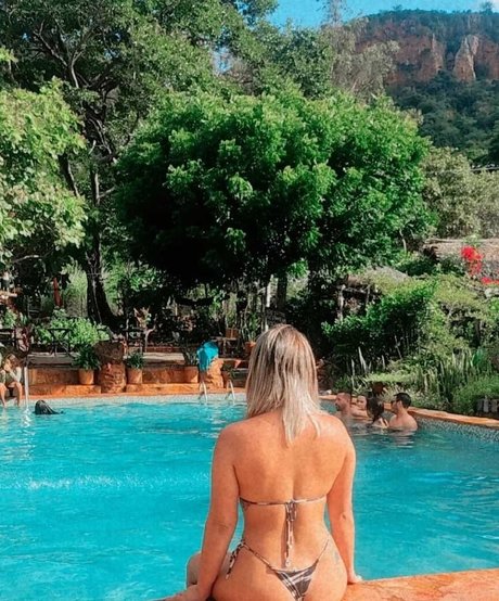 Josy Holanda pornstar pretty gallery