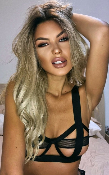 Andreea Diaconud perfect pornstar image