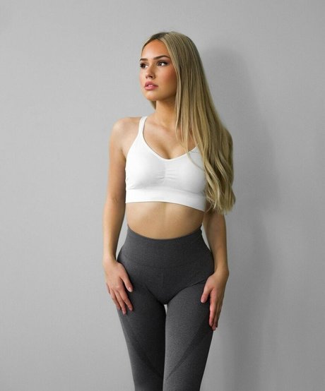 lifewithaliina star pornographic photo