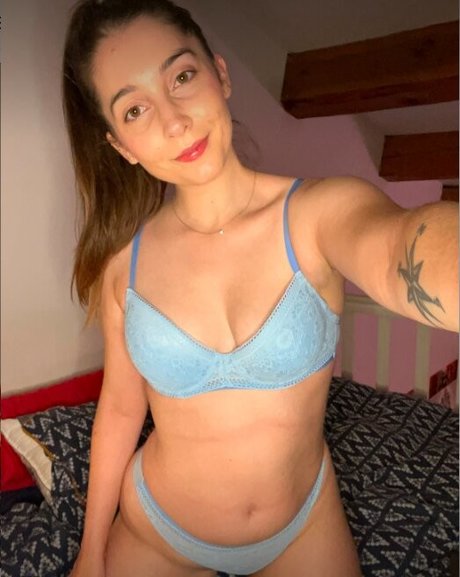 Luna Sunfire perfect actress pictures