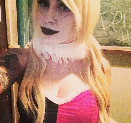 SJ Valenz exclusive star image