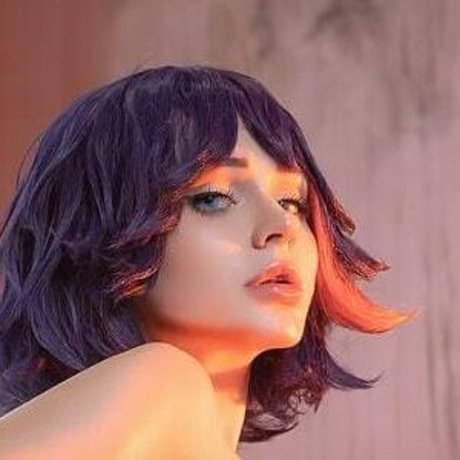 Alcoholy sex model picture