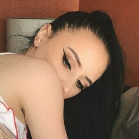 Lauren Van Lom porn actress photo