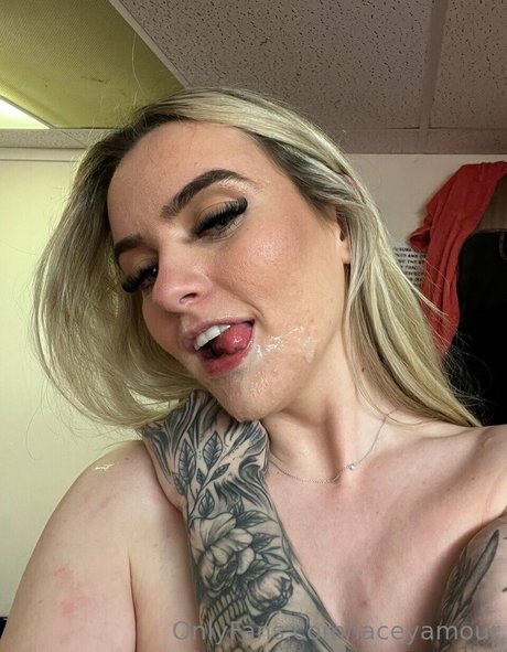 Lacey Amour model nudes photo