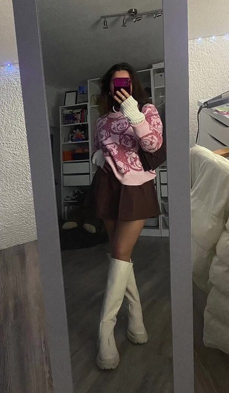 dumps high quality pornstar pic