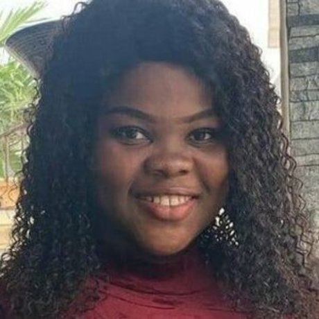 Chioma lovv art model img