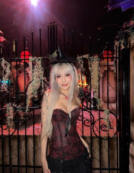 dollaryaoo pornstar nude image